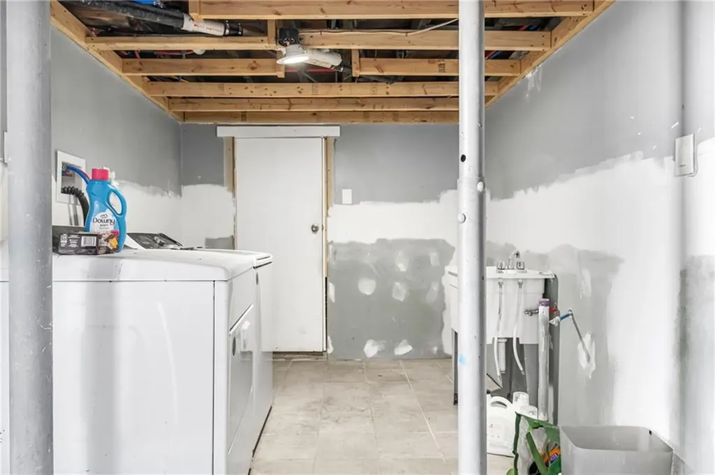 77 Veazie Street Providence RI 02908