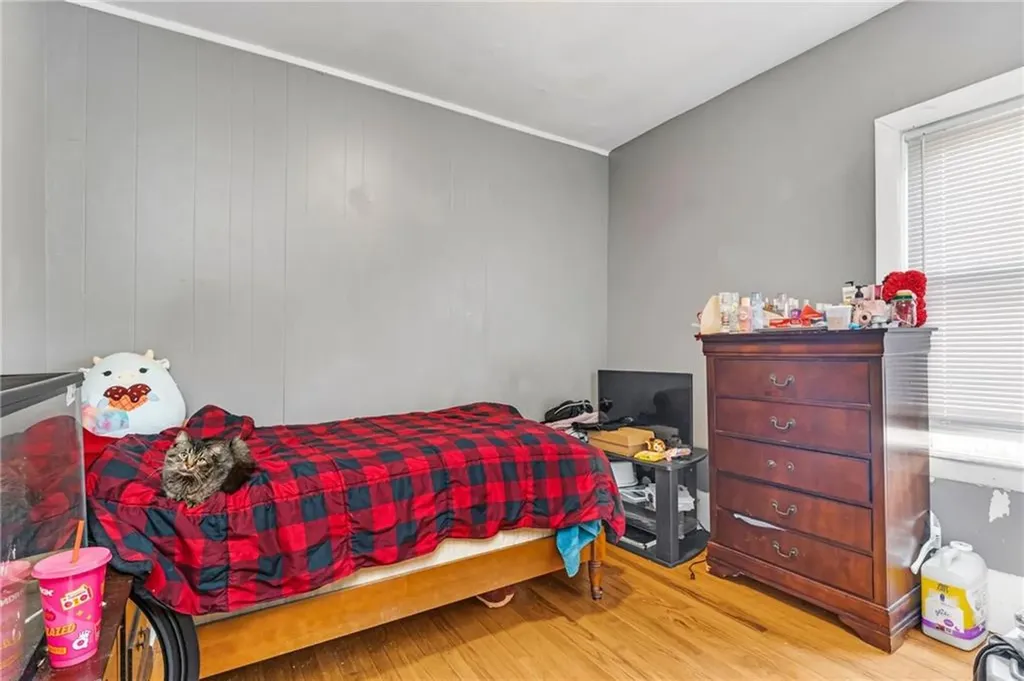 77 Veazie Street Providence RI 02908
