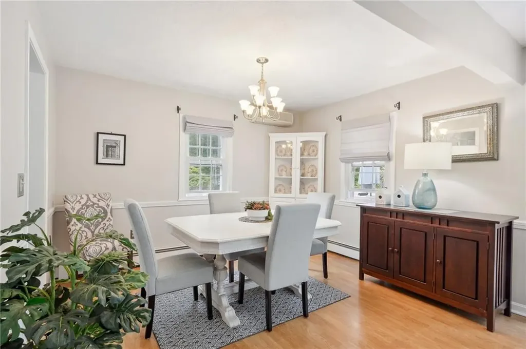 51 Gateway Road North Kingstown RI 02852