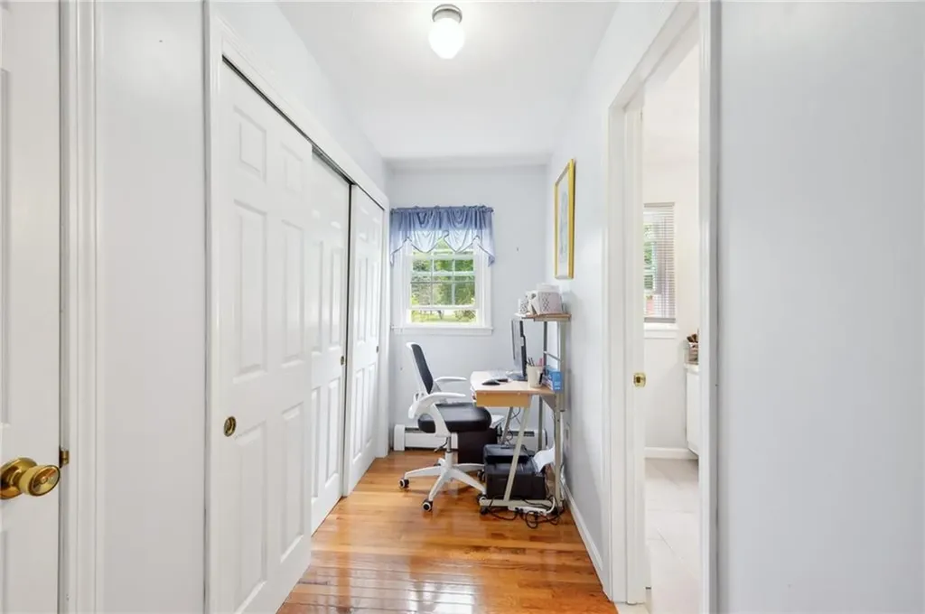 51 Gateway Road North Kingstown RI 02852