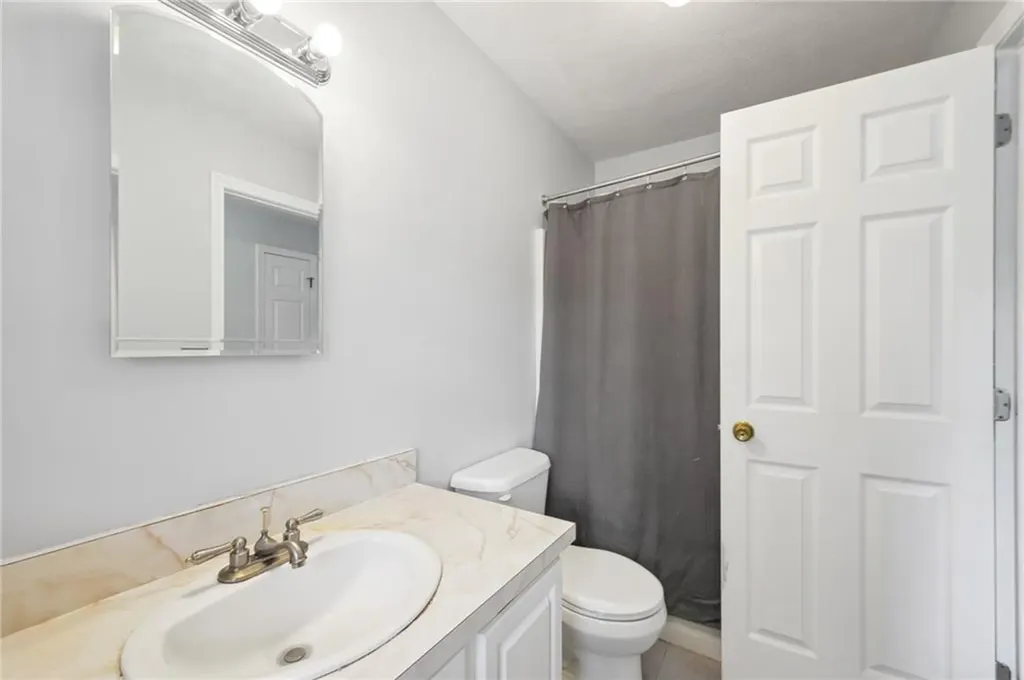 51 Gateway Road North Kingstown RI 02852