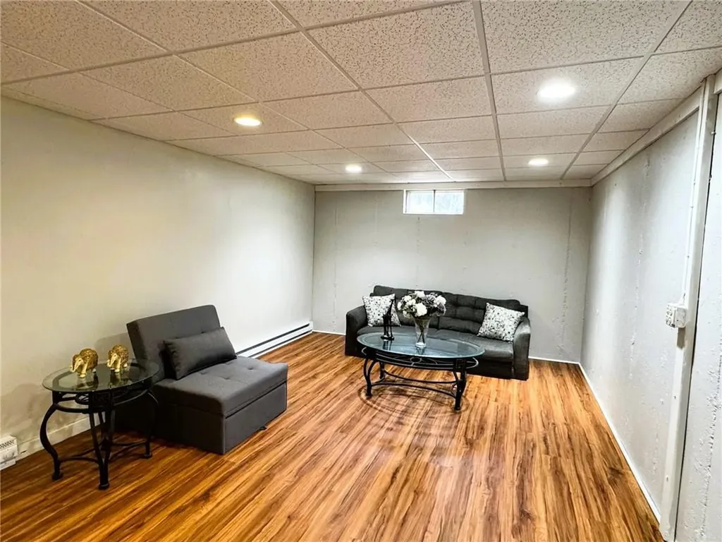 51 Gateway Road North Kingstown RI 02852