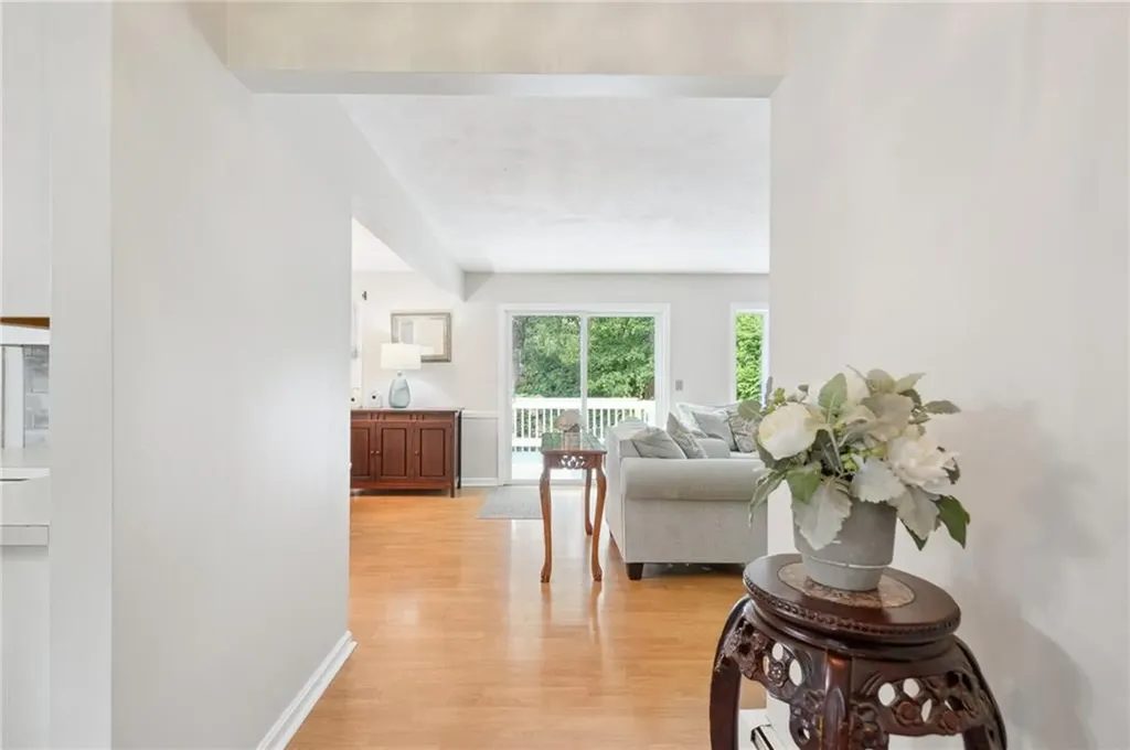 51 Gateway Road North Kingstown RI 02852