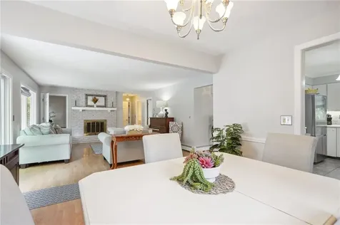 51 Gateway Road North Kingstown RI 02852