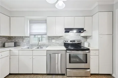 51 Gateway Road North Kingstown RI 02852