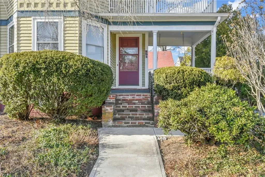 151 Columbia Avenue Cranston RI 02905