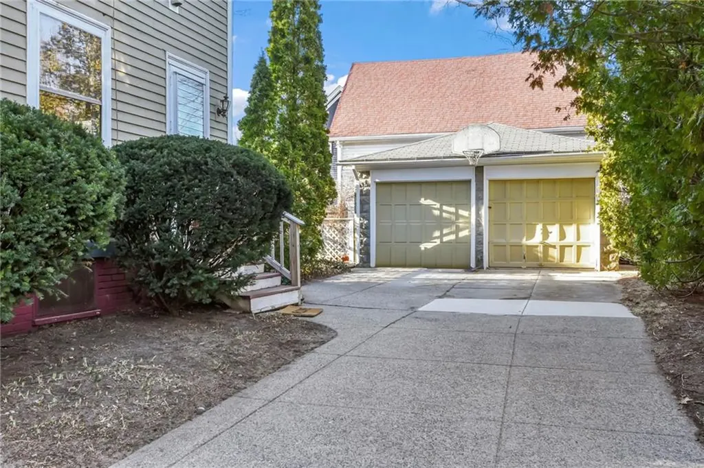 151 Columbia Avenue Cranston RI 02905