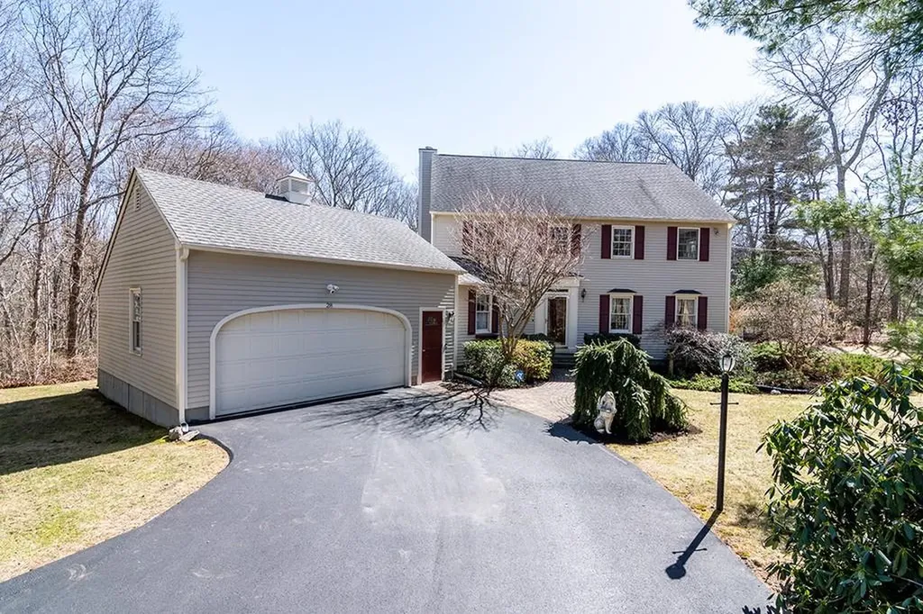 28 Beechwood Hill Trail Exeter RI 02822