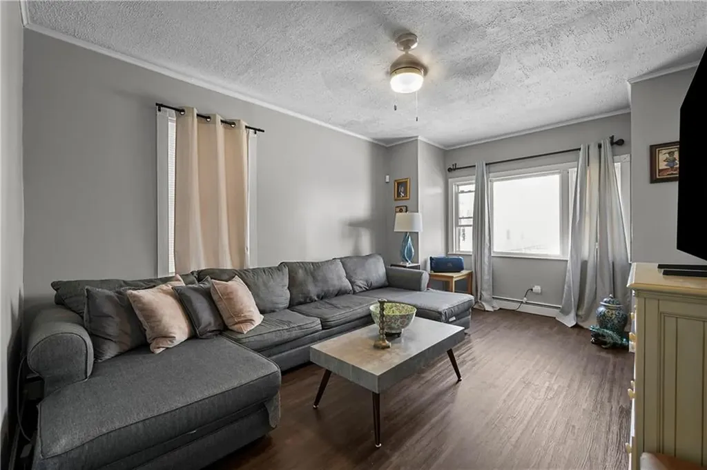 103 Vandewater Street Providence RI 02908