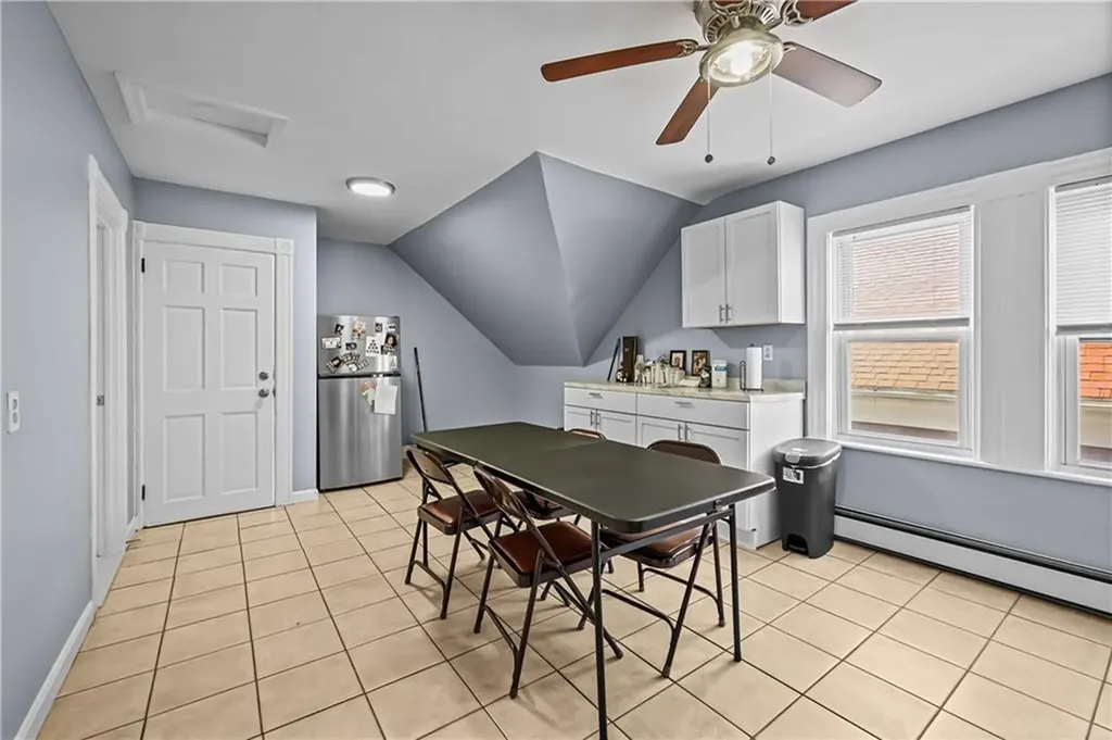 103 Vandewater Street Providence RI 02908