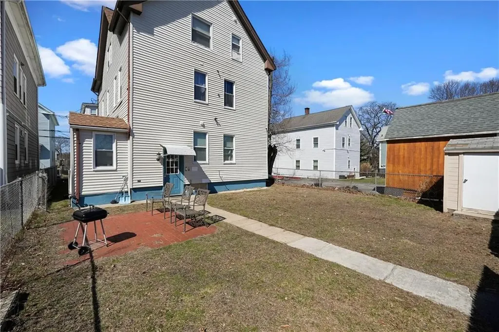 103 Vandewater Street Providence RI 02908