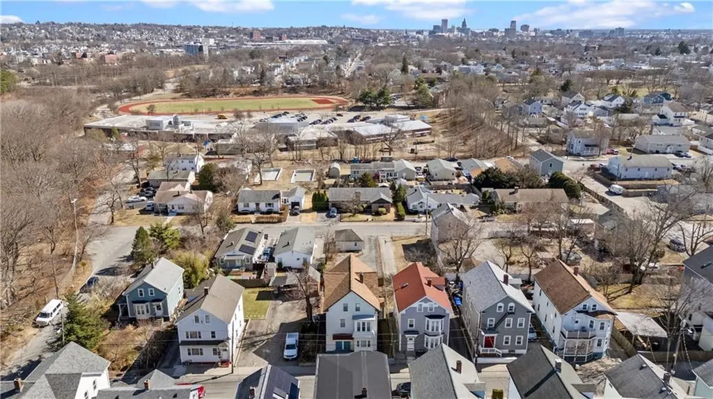 103 Vandewater Street Providence RI 02908