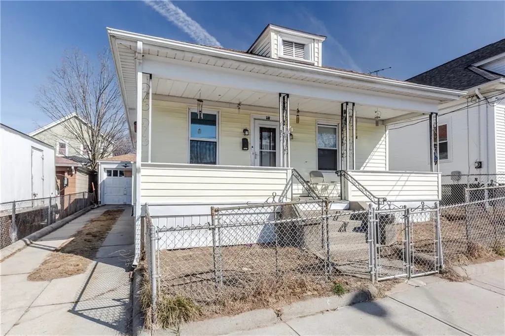 41 Montrose Street Providence RI 02908