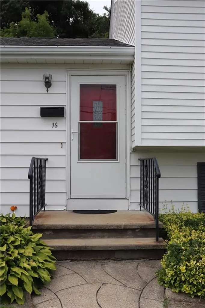 16 Sherman Avenue North Providence RI 02911