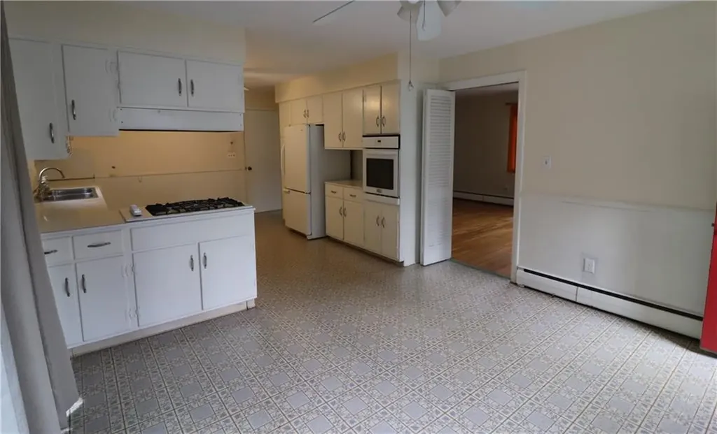 16 Sherman Avenue North Providence RI 02911