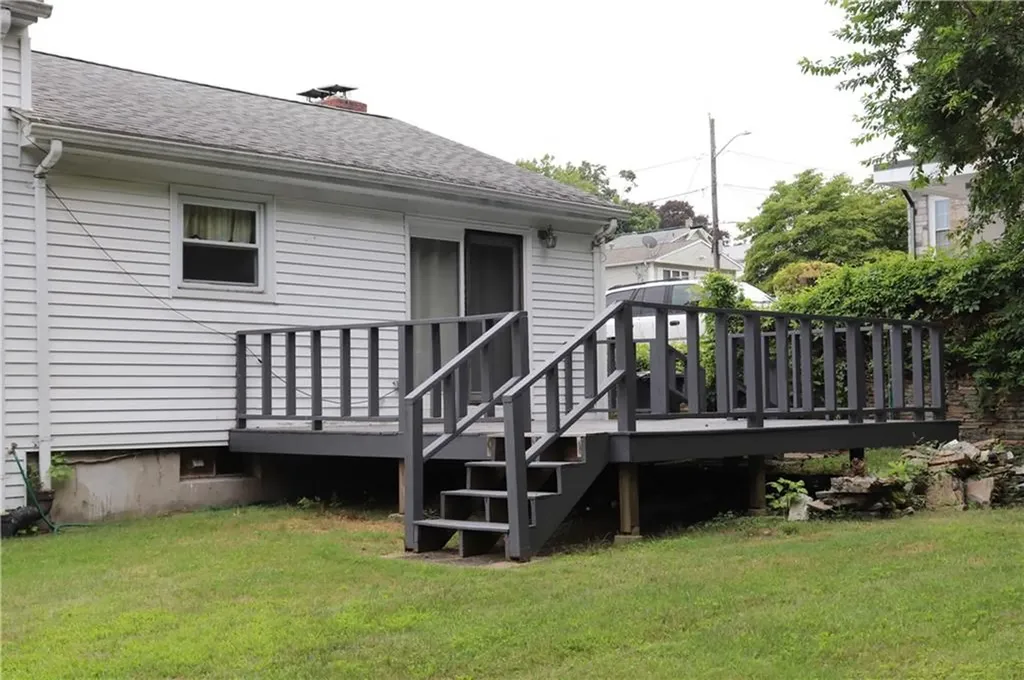 16 Sherman Avenue North Providence RI 02911