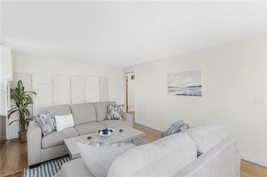 26 Susan Drive Cranston RI 02920