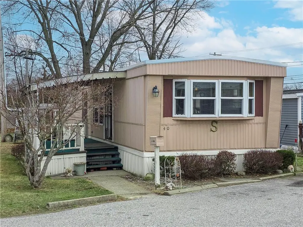 242 Manton Street Pawtucket RI 02861