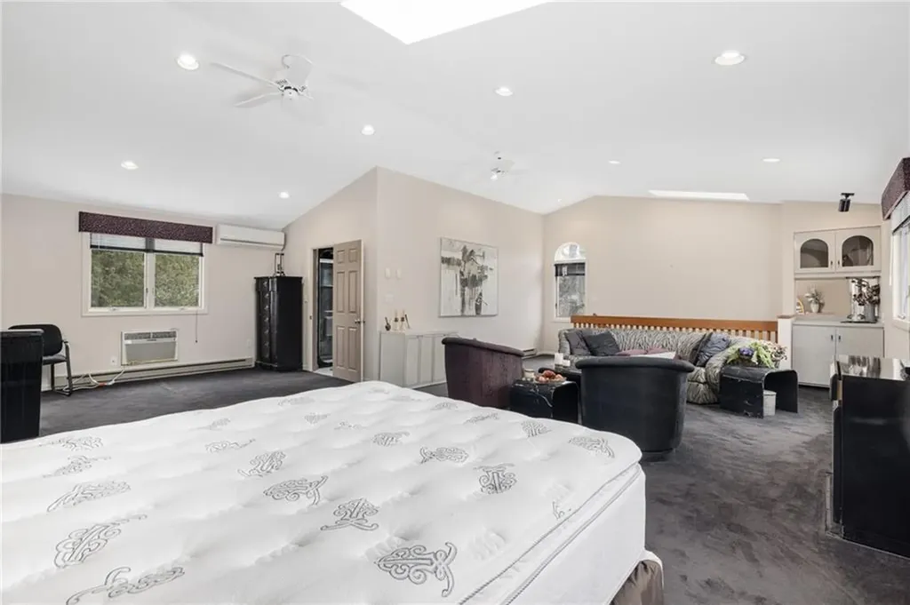 234 Leroy Avenue Warwick RI 02889