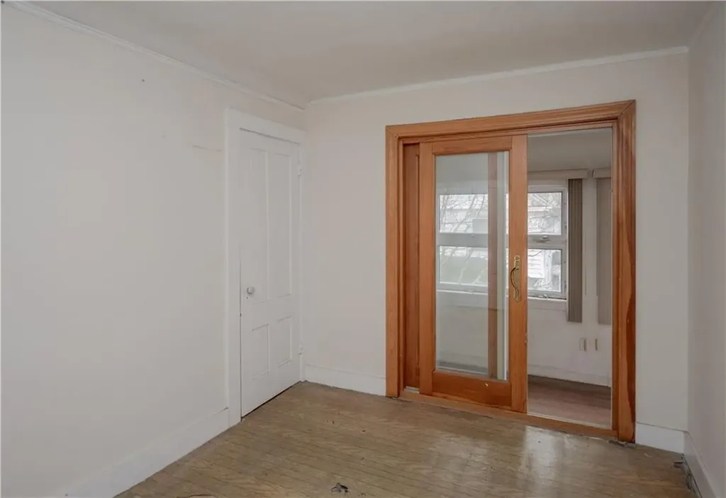 24 Dean Avenue Newport RI 02840