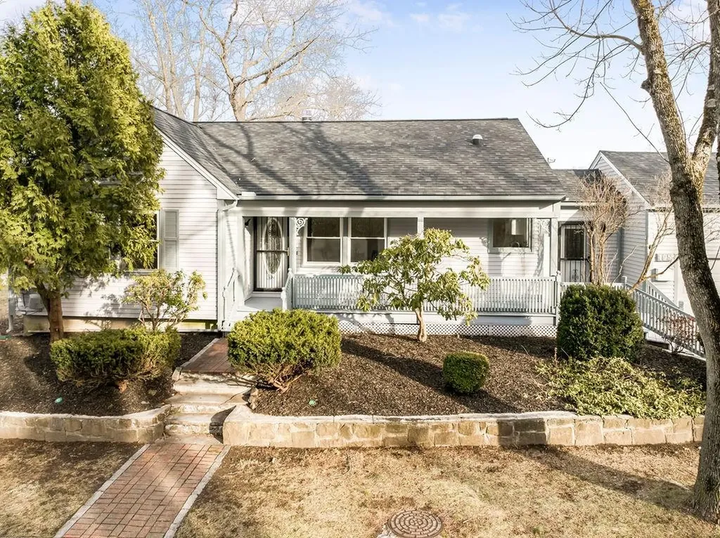 105 Galileo Avenue Providence RI 02909