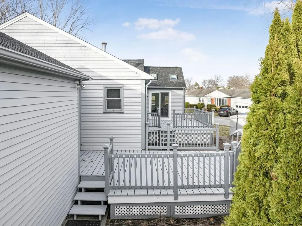 105 Galileo Avenue Providence RI 02909