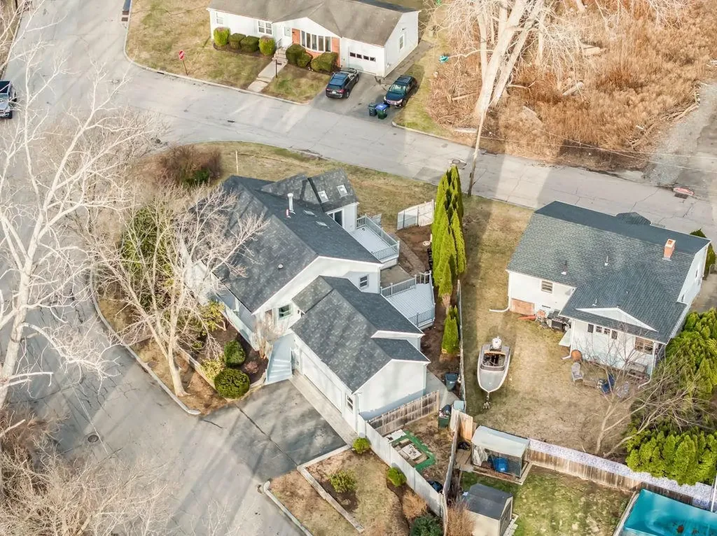 105 Galileo Avenue Providence RI 02909