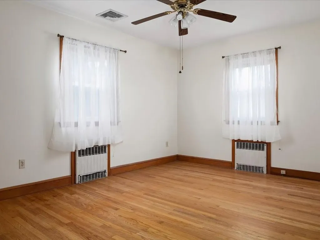 39 Walton Street Westerly RI 02891
