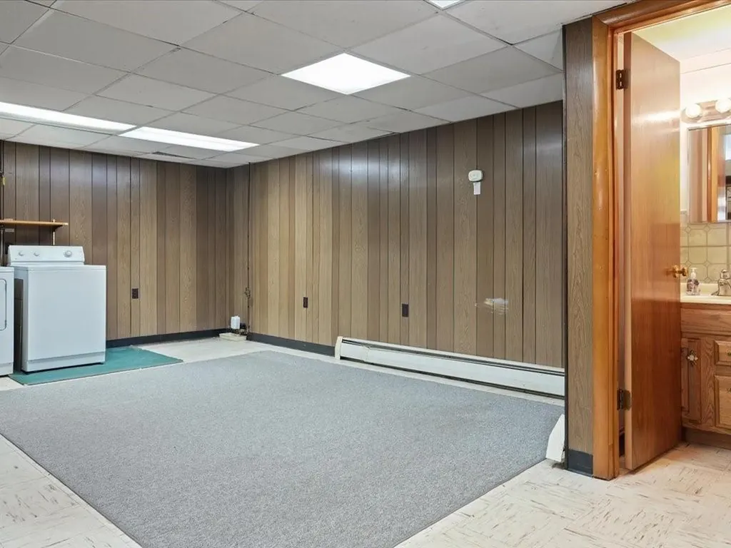 39 Walton Street Westerly RI 02891