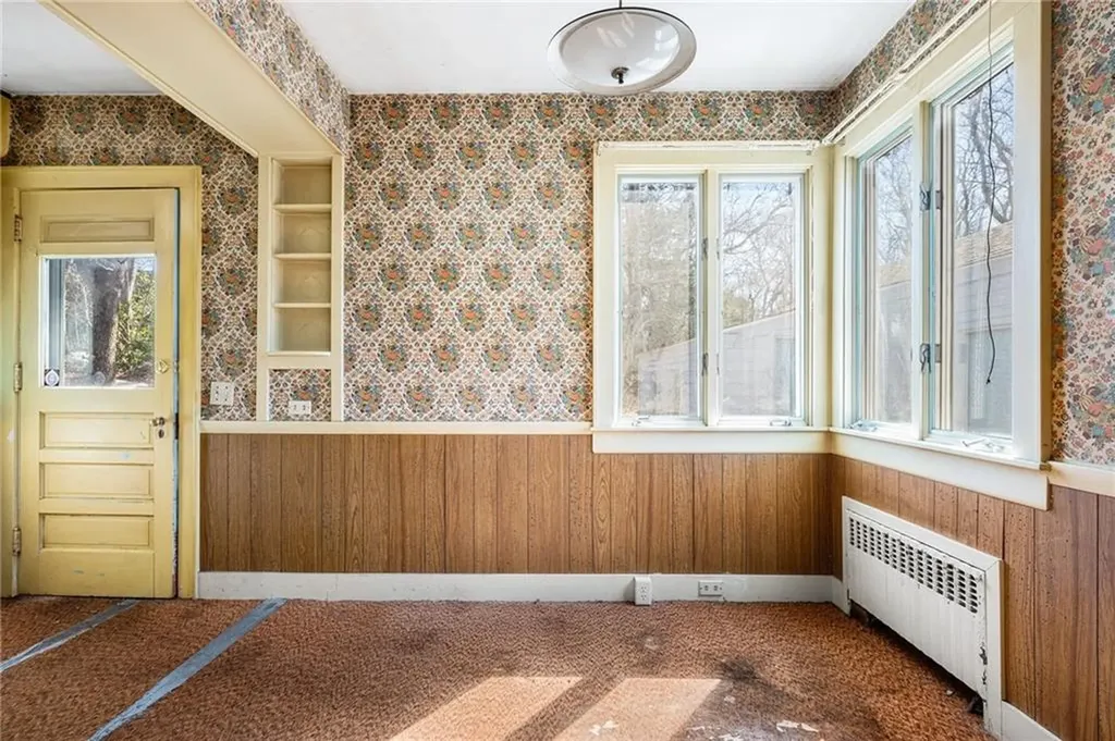 11 Hubbard Street Westerly RI 02891