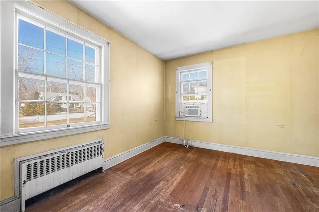 11 Hubbard Street Westerly RI 02891