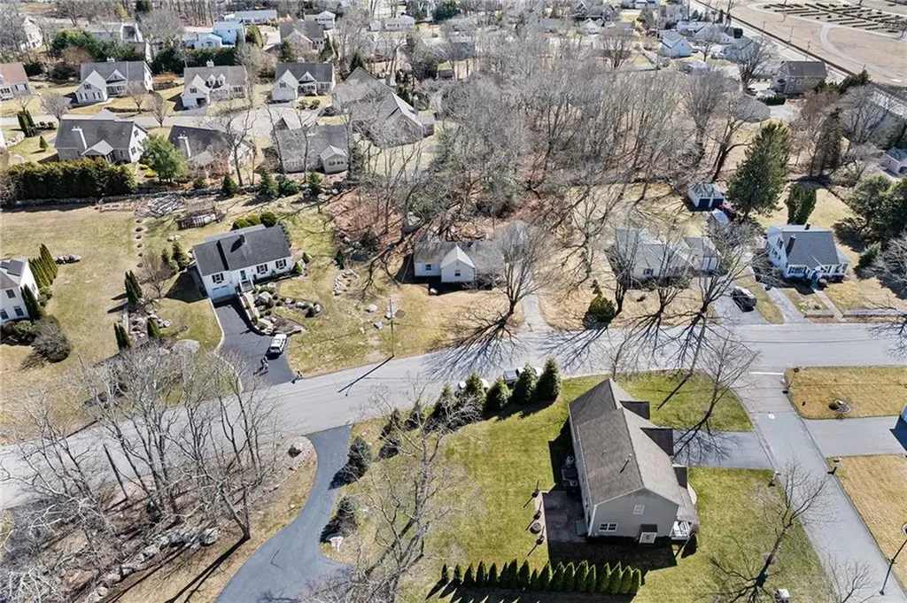 11 Hubbard Street Westerly RI 02891
