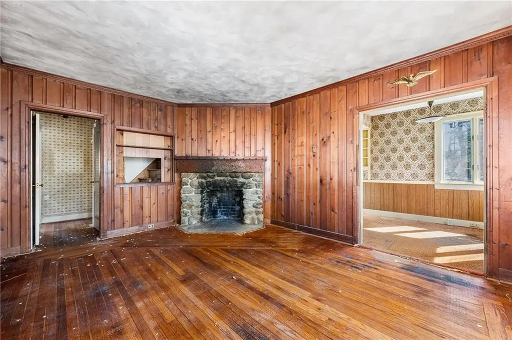 11 Hubbard Street Westerly RI 02891