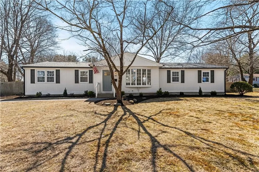 66 Kingswood Road North Kingstown RI 02852