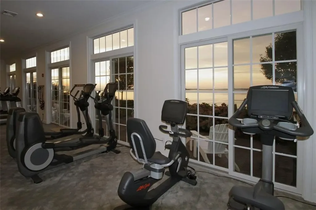 0 South Harbor (10h) Drive S Portsmouth RI 02840