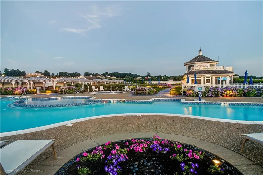 0 South Harbor (10h) Drive S Portsmouth RI 02840