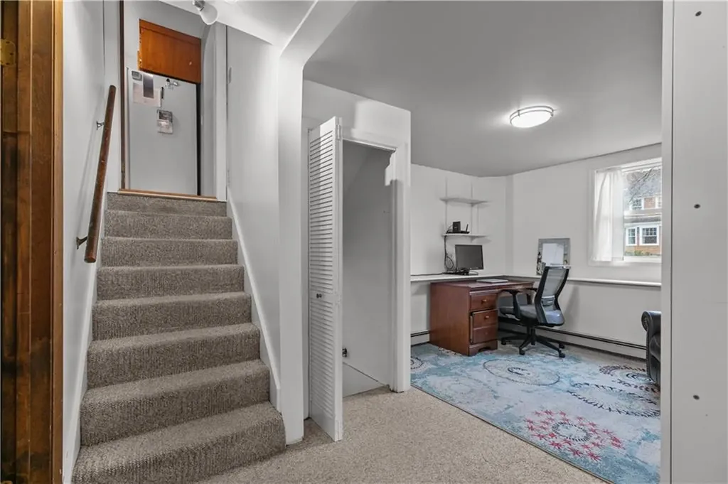 6 Christine Drive Barrington RI 02806