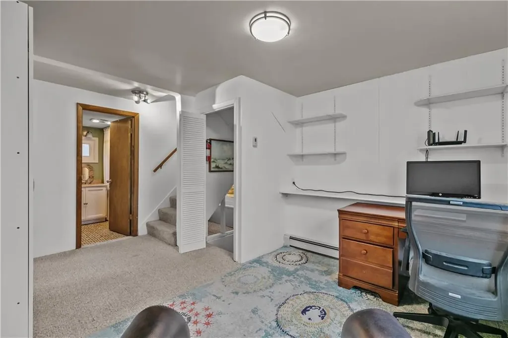 6 Christine Drive Barrington RI 02806