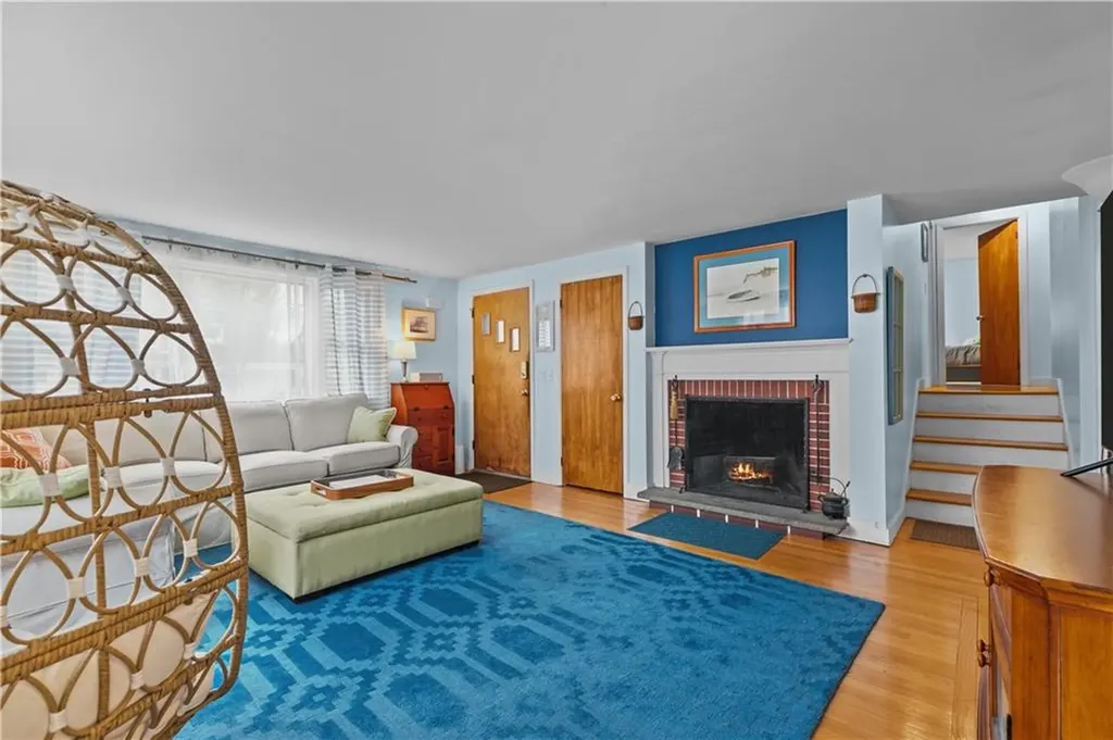 6 Christine Drive Barrington RI 02806