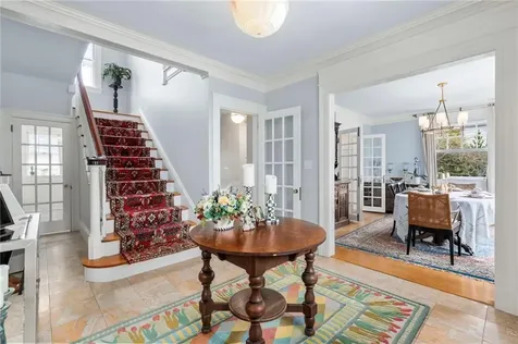 25 Seaview Avenue Cranston RI 02905