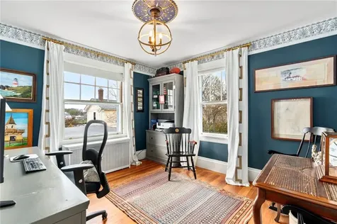 25 Seaview Avenue Cranston RI 02905