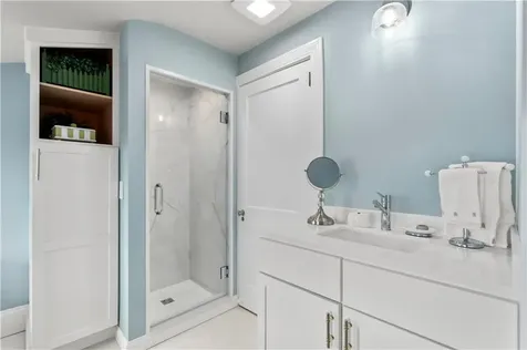 25 Seaview Avenue Cranston RI 02905