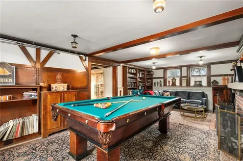 25 Seaview Avenue Cranston RI 02905