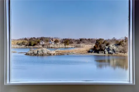 6 Price's Cove Avenue Newport RI 02840