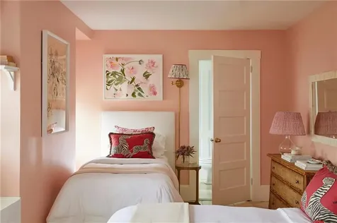 6 Price's Cove Avenue Newport RI 02840