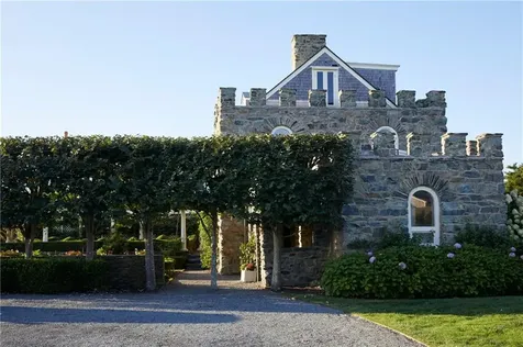 6 Price's Cove Avenue Newport RI 02840