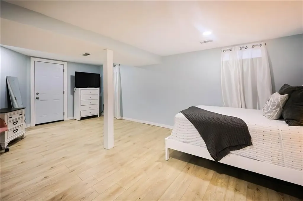 35 Warren Avenue Cranston RI 02920