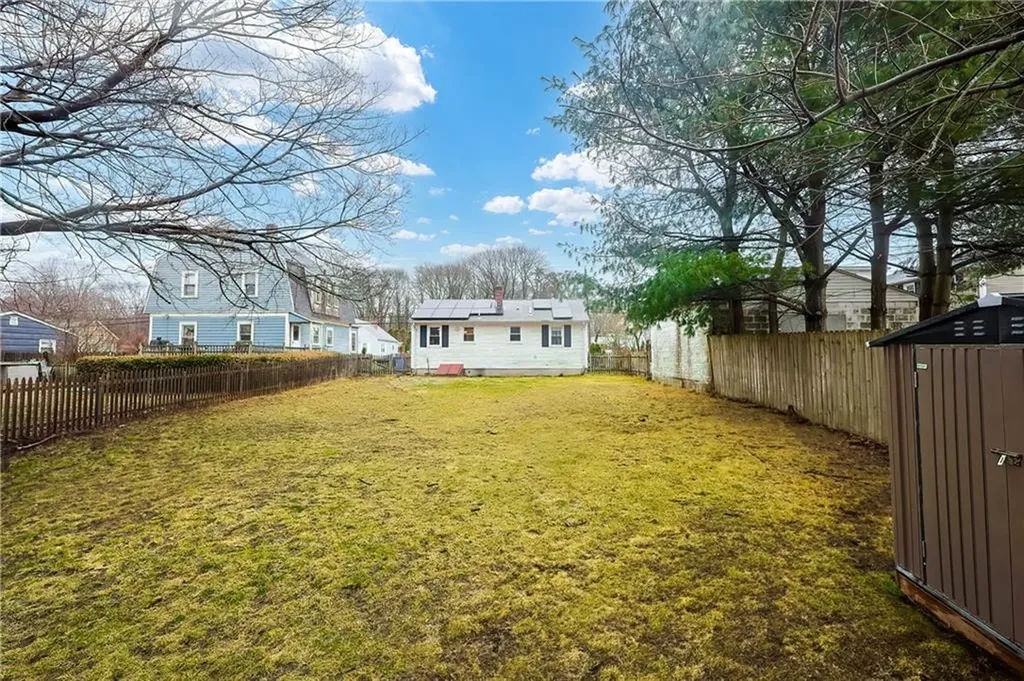 35 Warren Avenue Cranston RI 02920