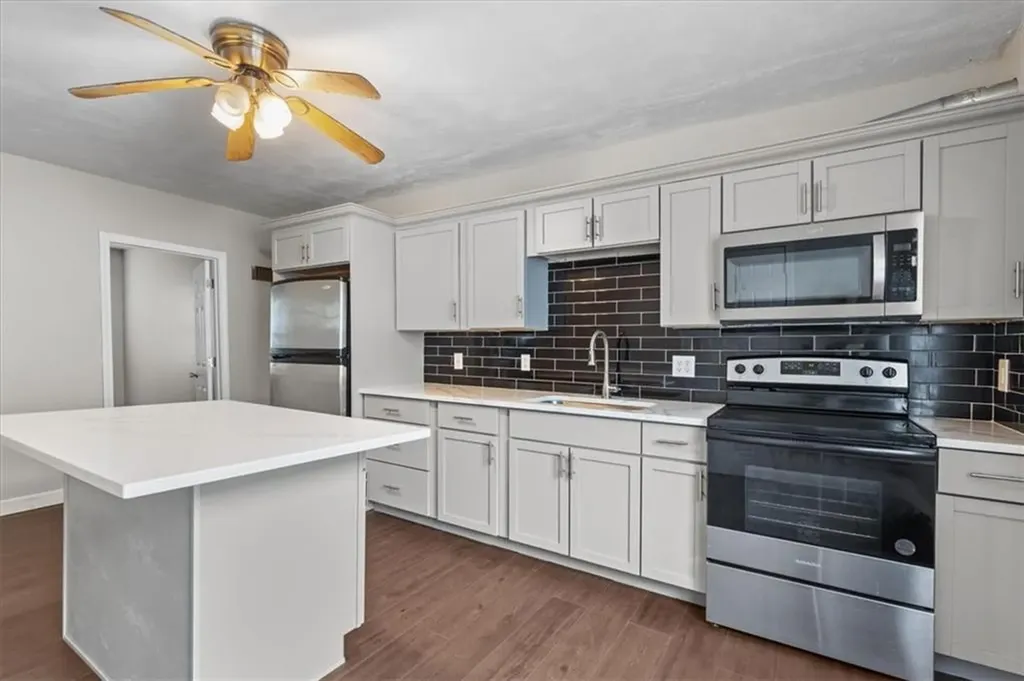 350 Grove Street Woonsocket RI 02895