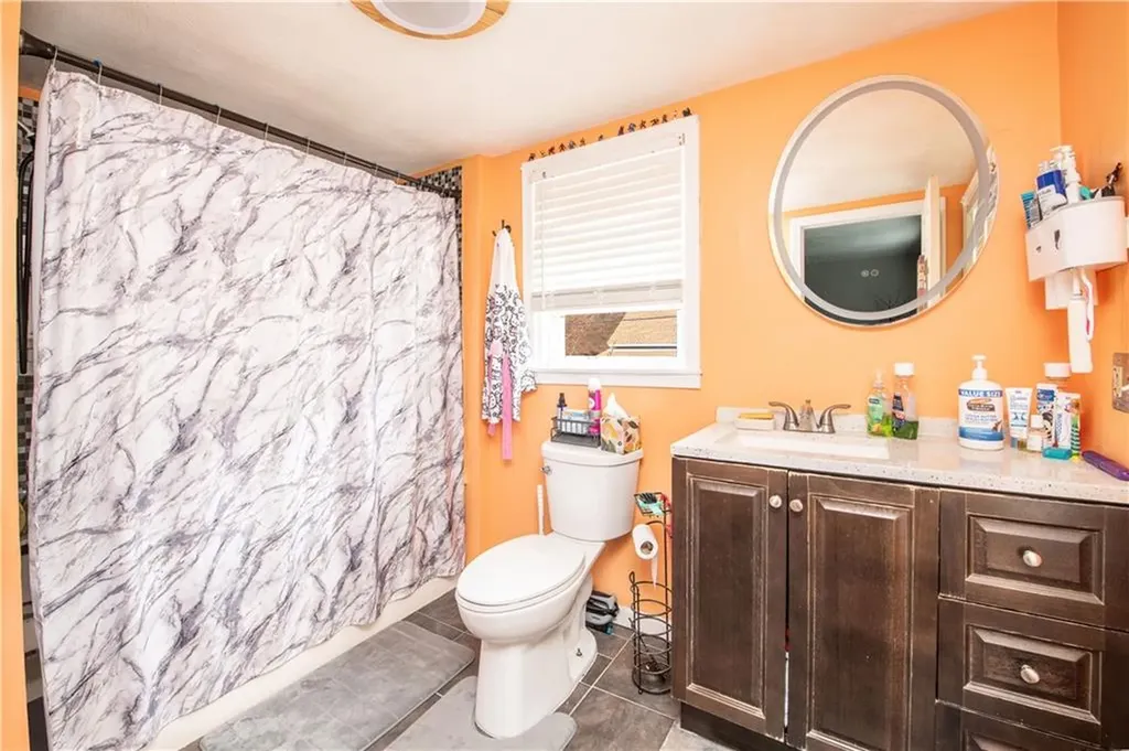 447 Front Street Woonsocket RI 02895